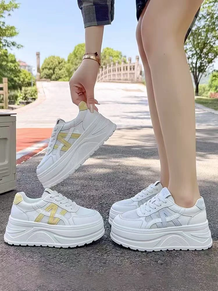 网面透气增高小白鞋女2025新款夏季软底阿甘鞋百搭厚底运动休闲鞋