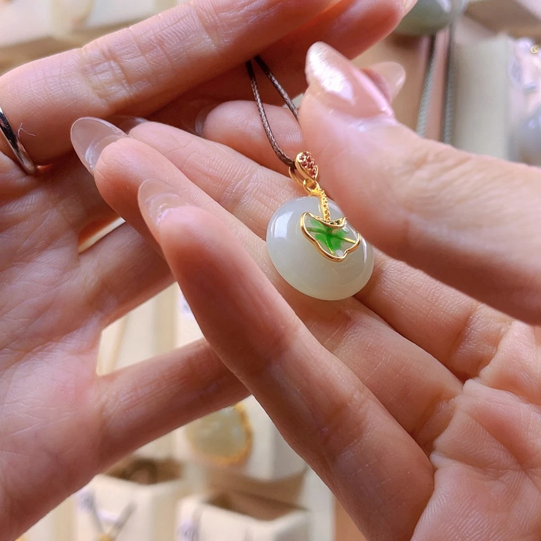 和田玉吊坠(赠链)银S925镀金镶嵌