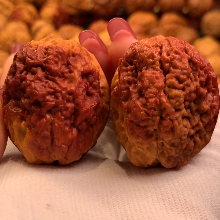 文玩核桃吊坠8………….