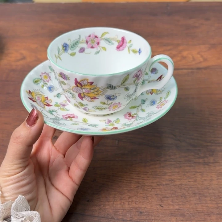 一个陶瓷物件哈哈哈哈