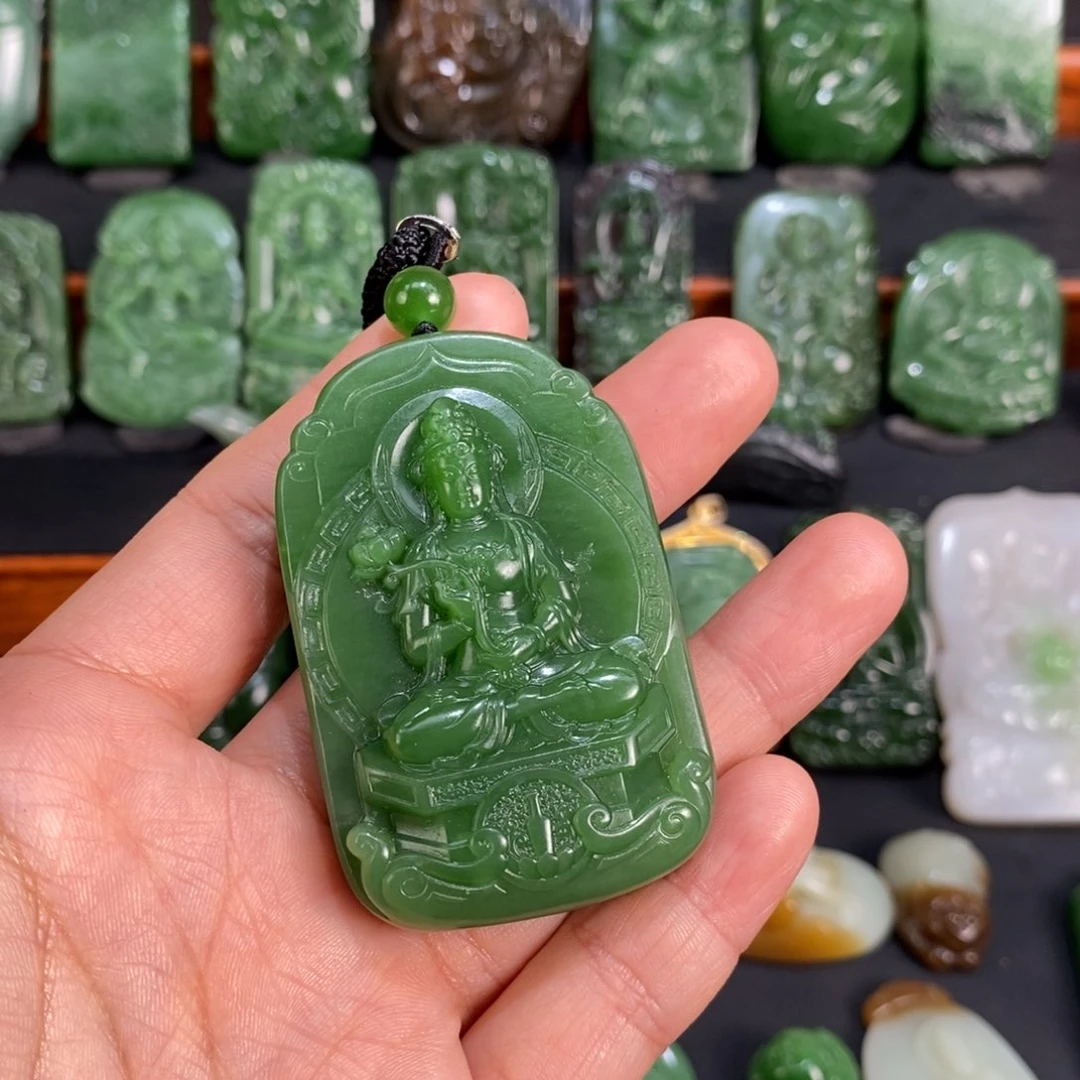 和田玉颈饰未镶嵌孤***。