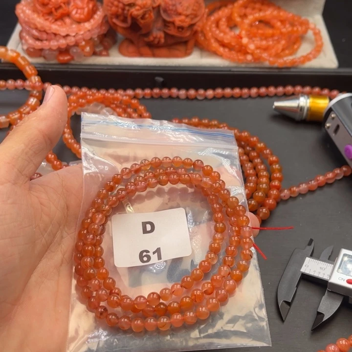 南红玛瑙未镶嵌多样性发货默认微瑕称重6mm