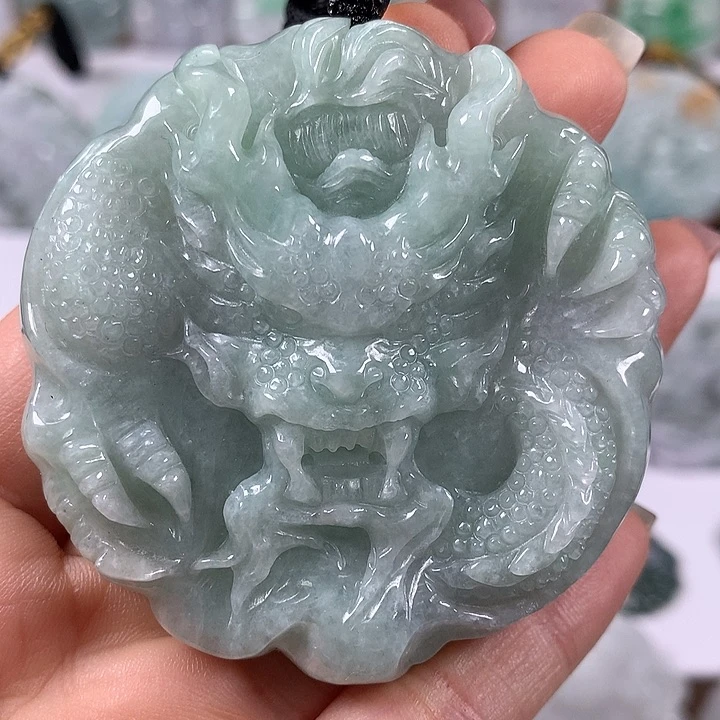 翡翠未镶嵌颈饰霸气龙行天下两面工艺福利