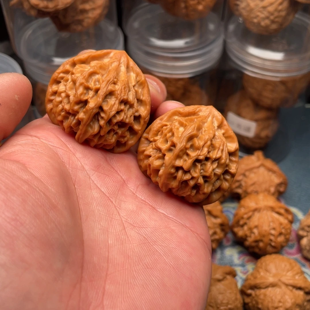 文玩核桃把件龙门涧