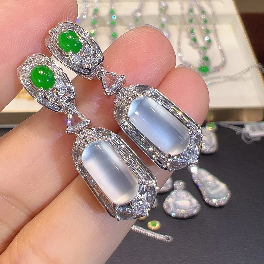 翡翠18K金镶嵌耳饰