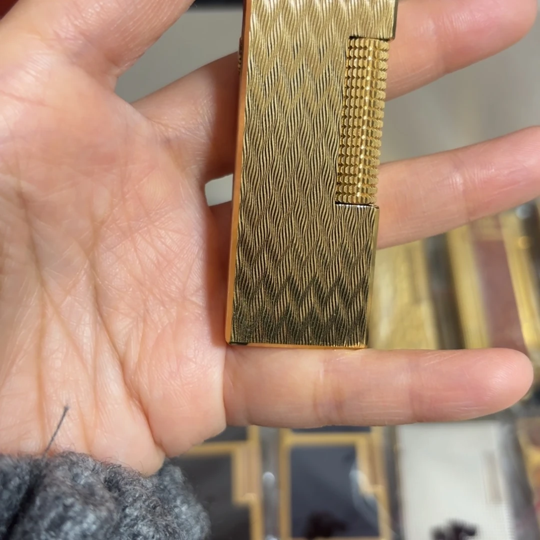 都登卡中古打火机