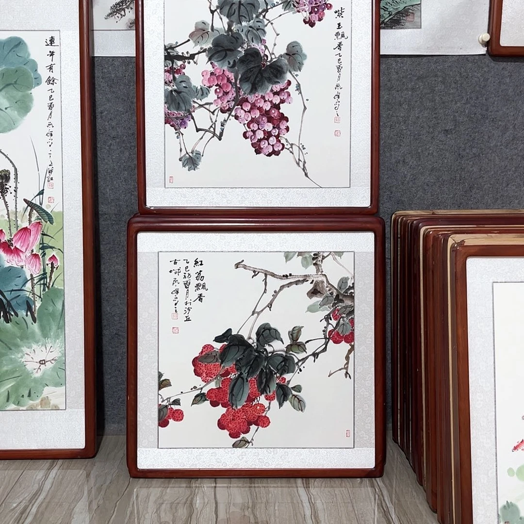国画书画作品带框63×63厘米