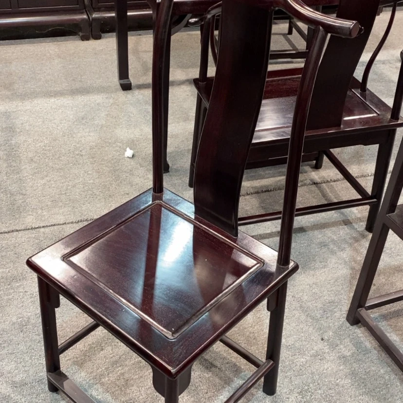 【闪购商品】大**利餐椅4张