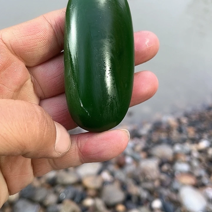 未镶嵌和田玉（糖玉）珠宝奇石