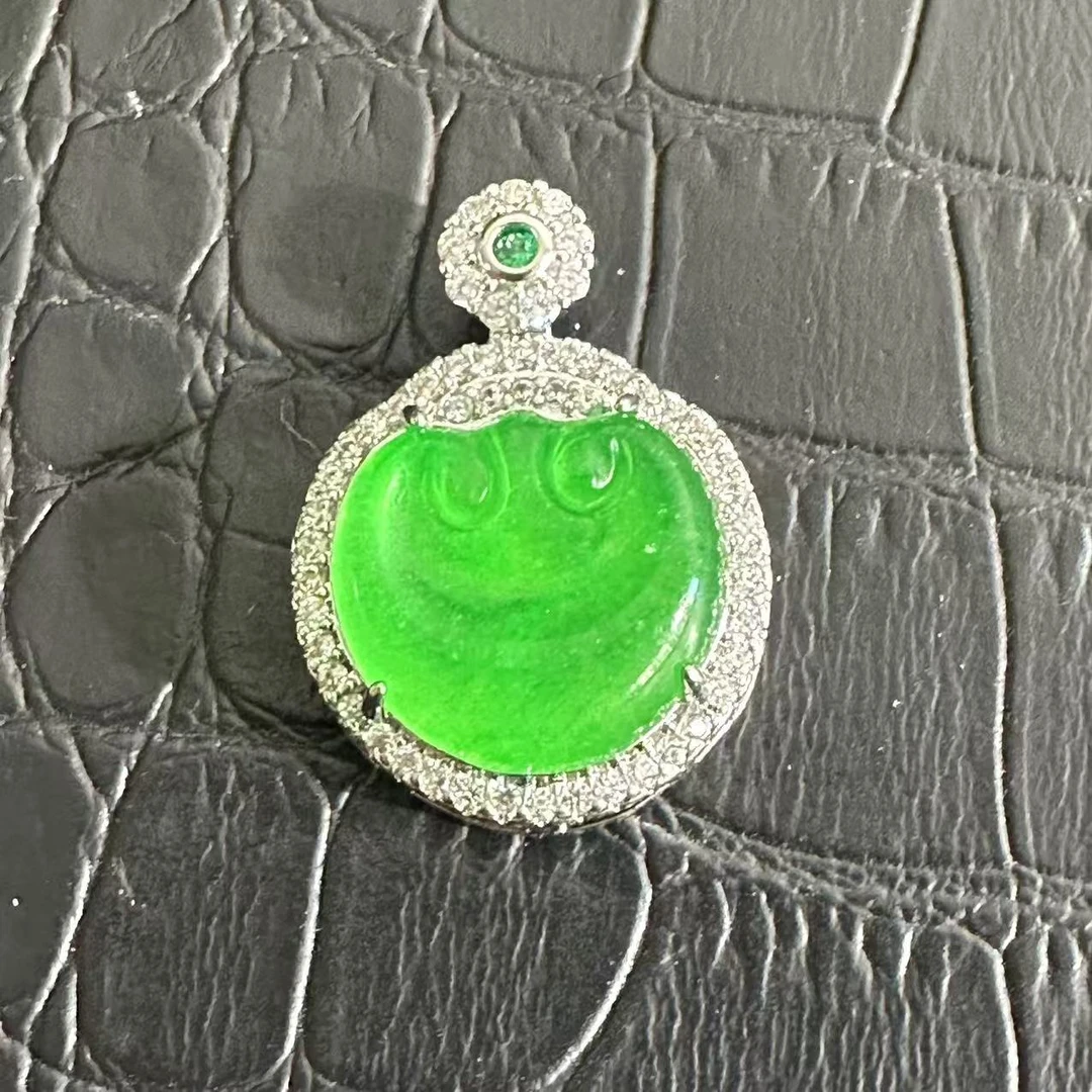 R-105精美时尚吊坠多样性发一件