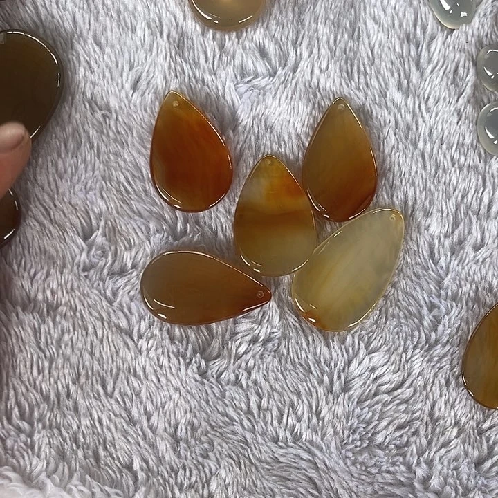 胖***妞石英质玉1未镶嵌逊克玛瑙