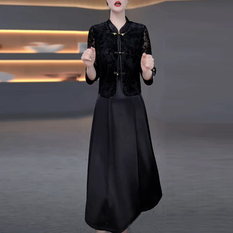 珍珠缎黑色显瘦套装裙2025新款洋气质七分袖中国风两件套连衣裙子