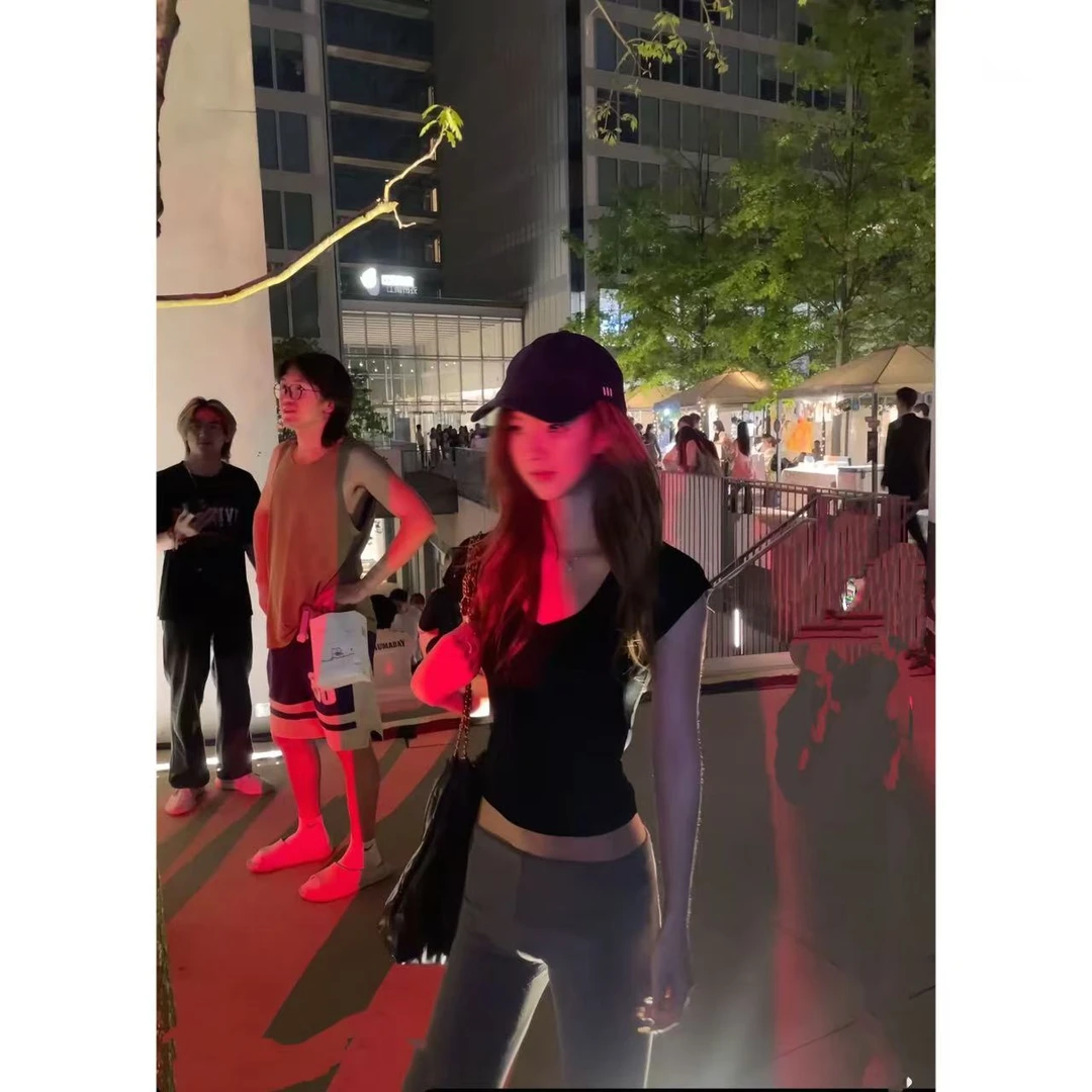 徐秋阳  雕塑蛮腰(小版型）春夏新款百搭时尚休闲显瘦短袖12820