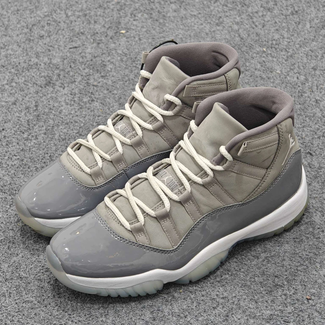 90新 maje 11代酷灰 43码原盒 WW0805