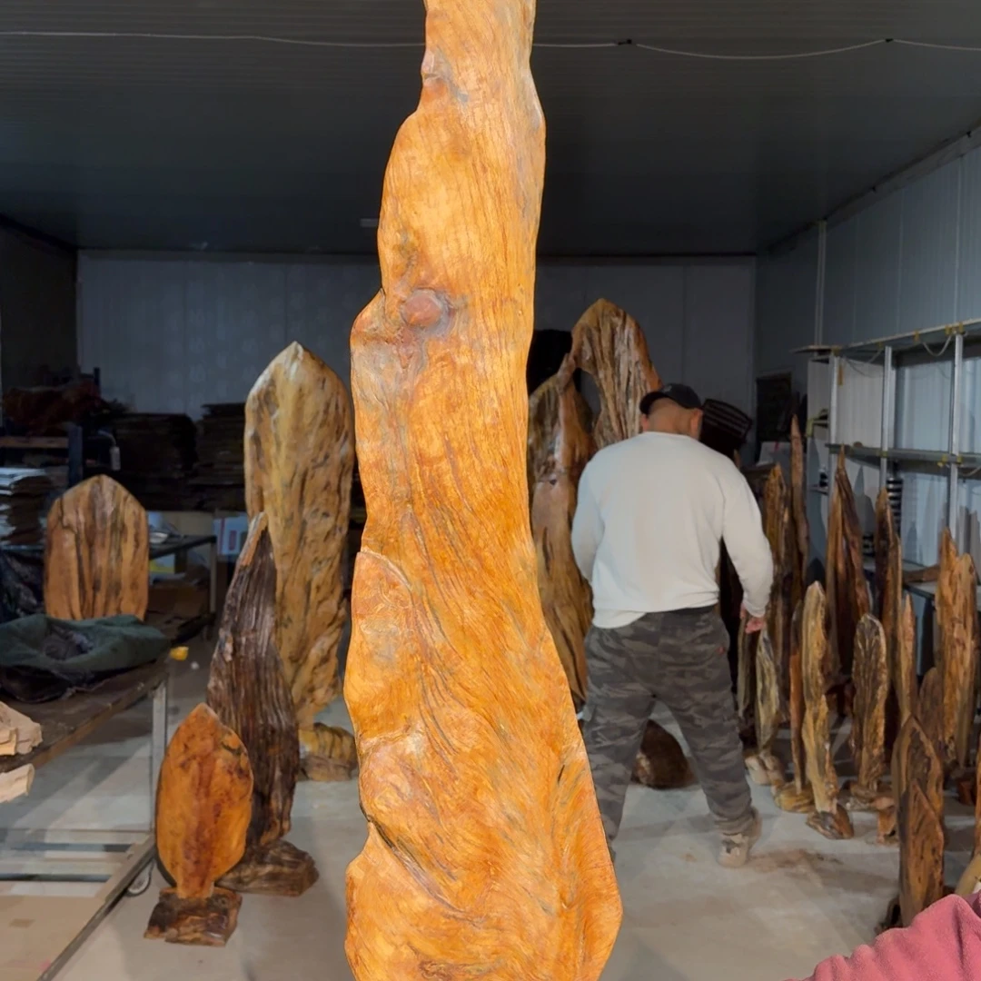 张***杰木佳友琥珀木摆件36