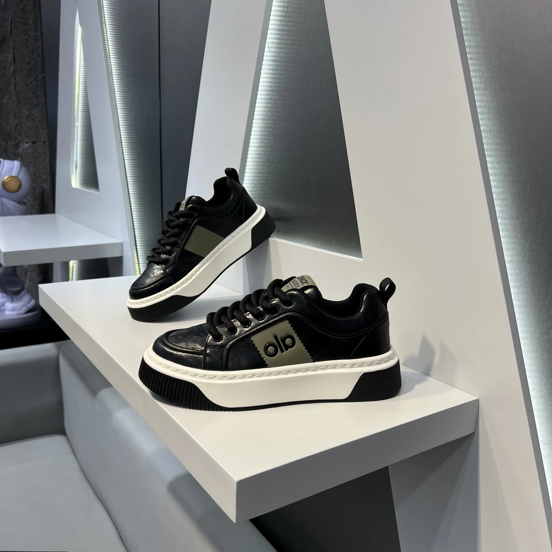 秋季油蜡皮拼接设计板鞋厚底时尚休闲鞋百搭拼色潮流小众复古男鞋