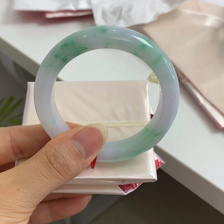 翡翠未镶嵌手镯满圈色花55.6