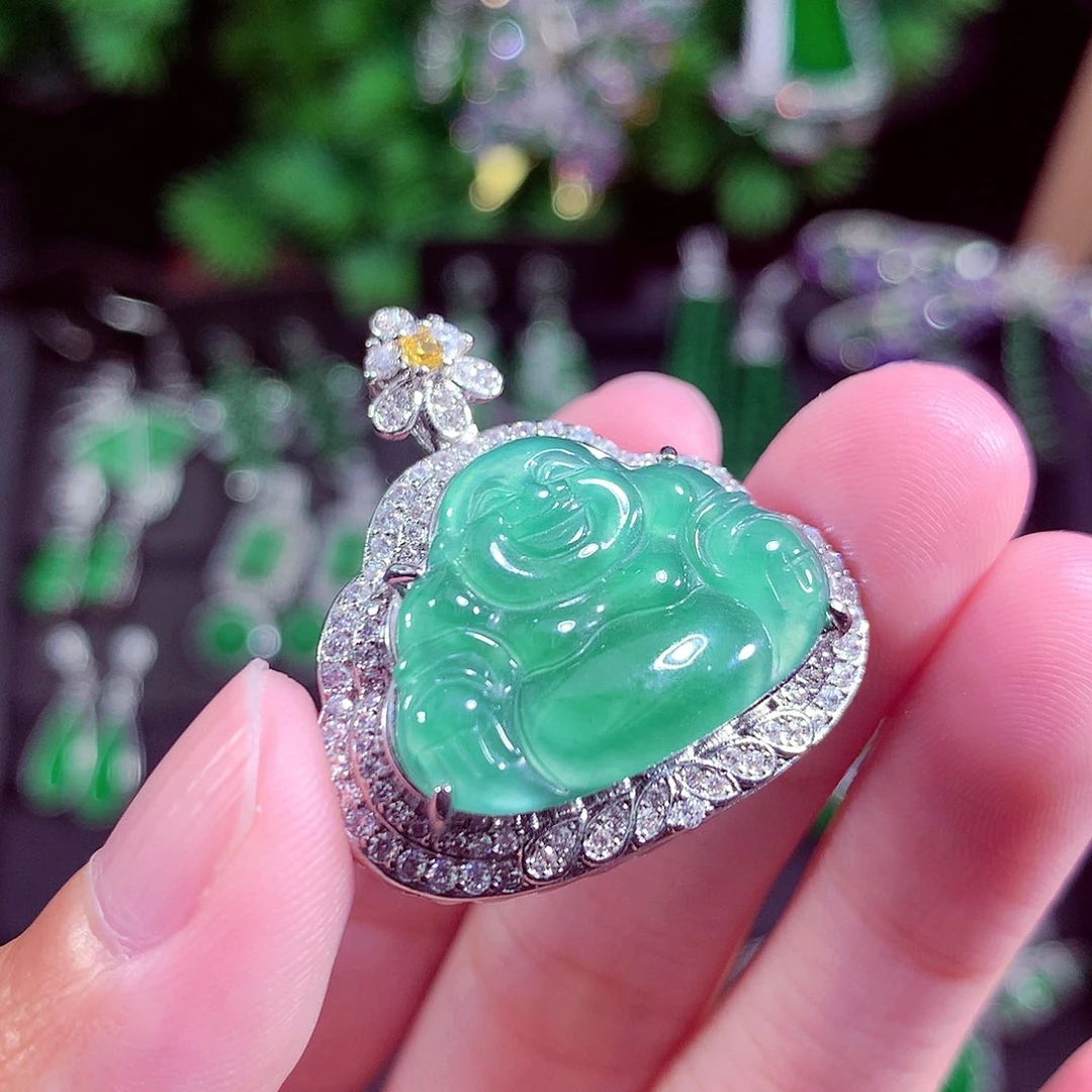 颈饰未镶嵌翡翠天然