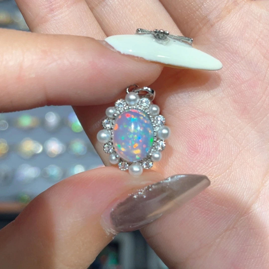 欧泊银S925镶嵌欧泊项链—带链子