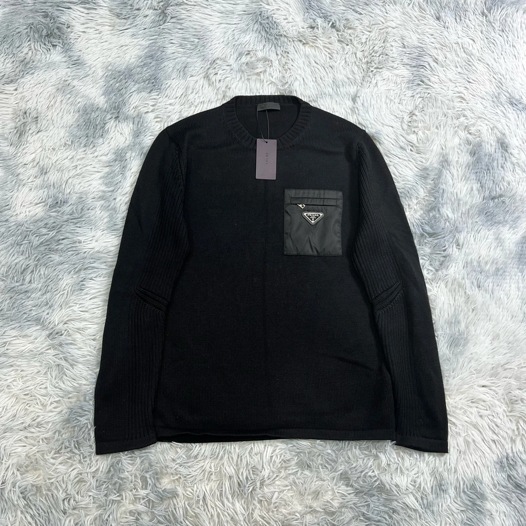 99新 Prada/普拉达 普拉达羊毛衣 尺码52 99新
