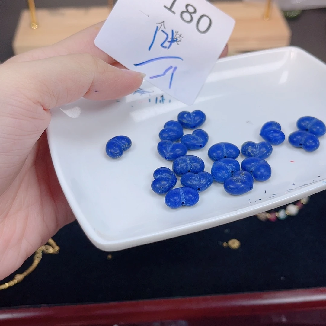 水晶珠宝半成品未镶嵌180 。