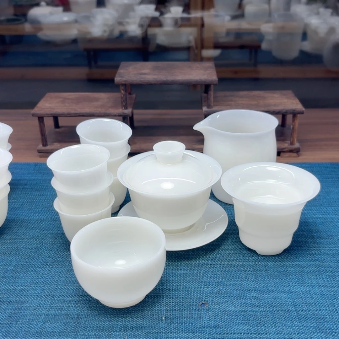 上釉璞玉冰种玉瓷