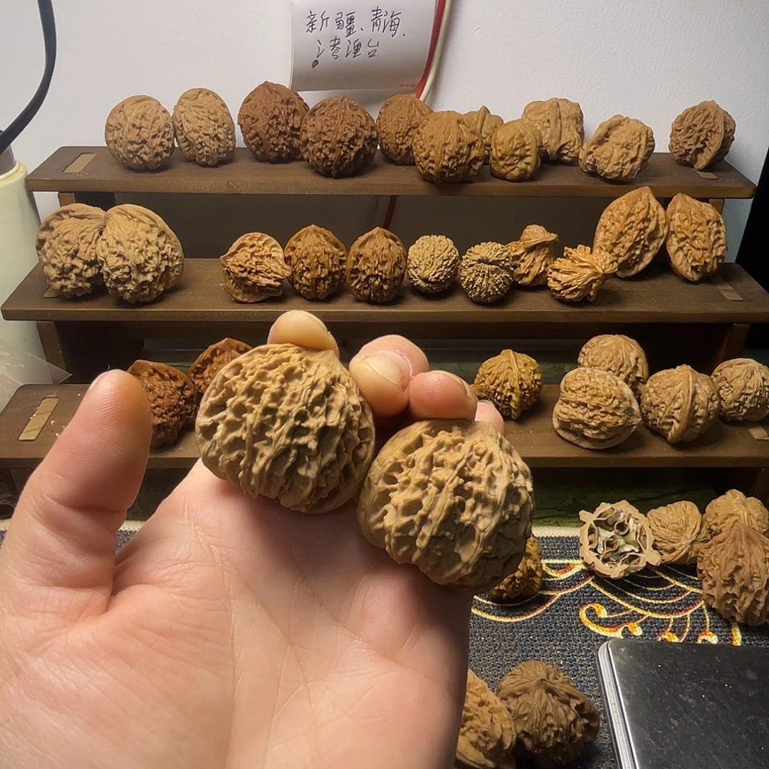 文玩核桃吊坠皇家正圆38