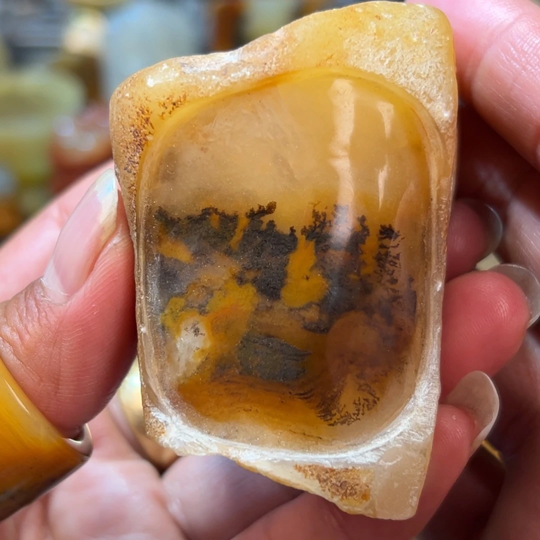 石英质玉（黄龙玉）合金颈饰