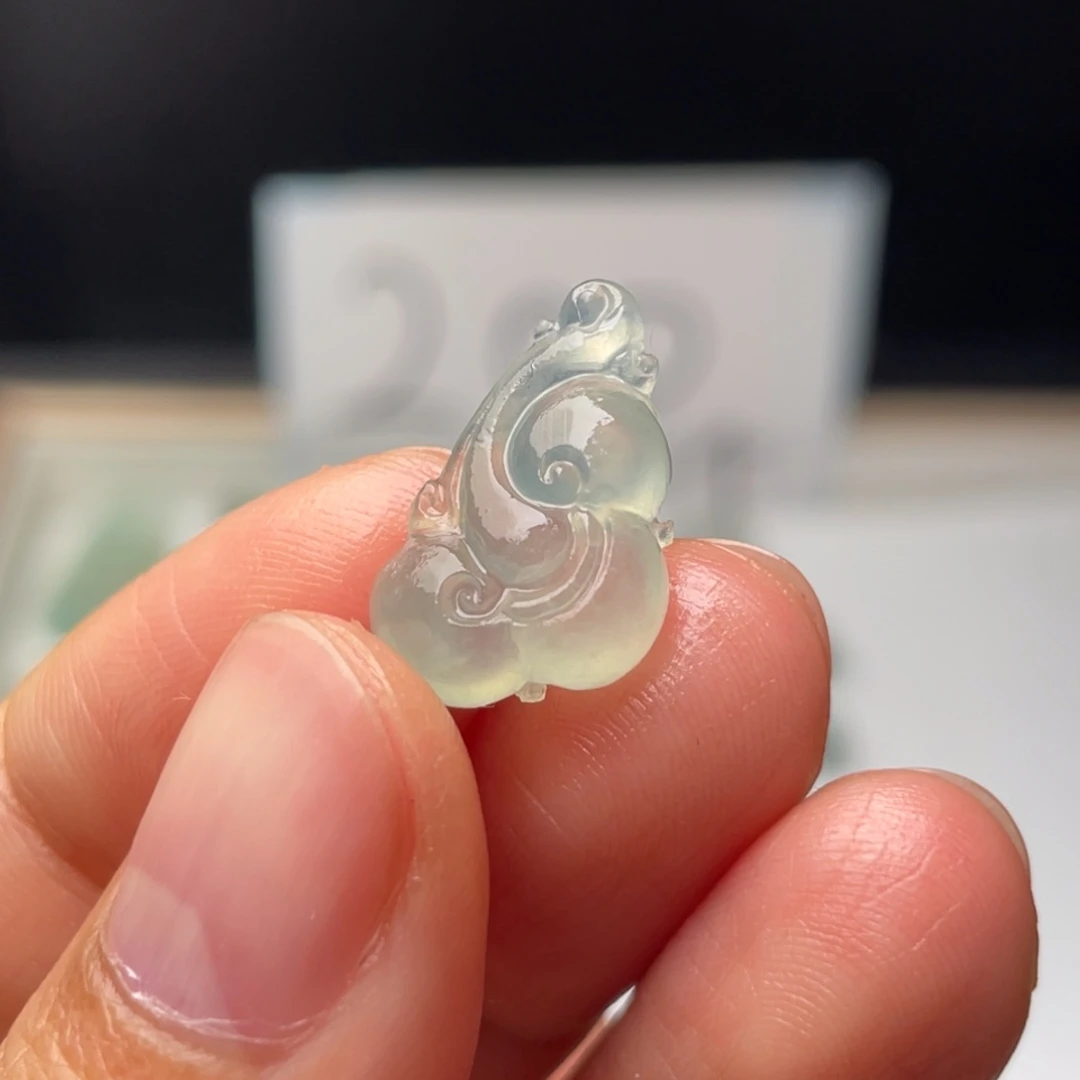 定制翡翠未镶嵌天然翡翠