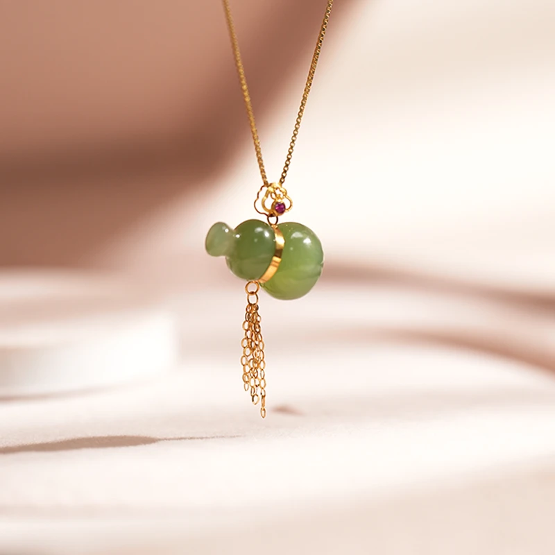 和田玉碧玉葫芦吊坠18k金扣头葫芦挂坠气质轻奢国风