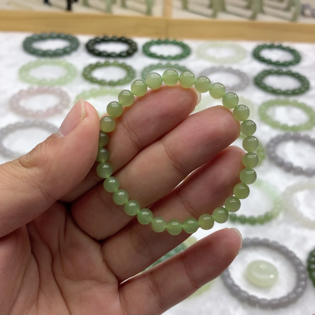 未镶嵌手串和田玉（冰晴绿5.8）