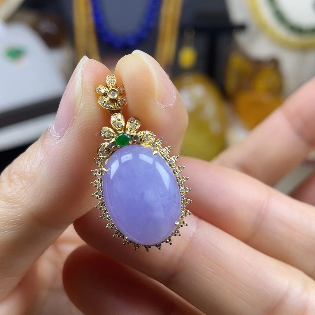 翡翠18K金镶嵌吊坠(赠链)