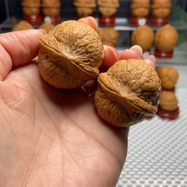 文玩核桃把件4蟒纹虎头