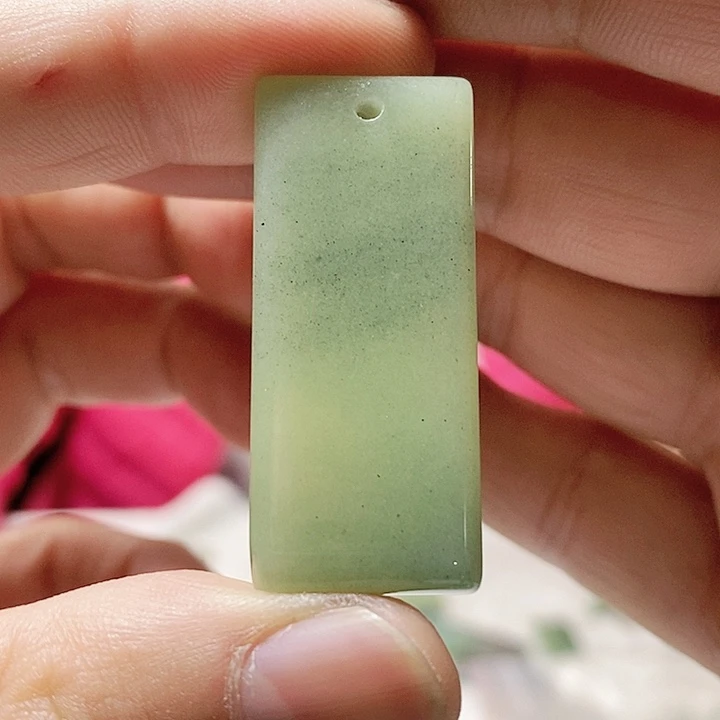 密玉（石英质玉）未镶嵌颈饰
