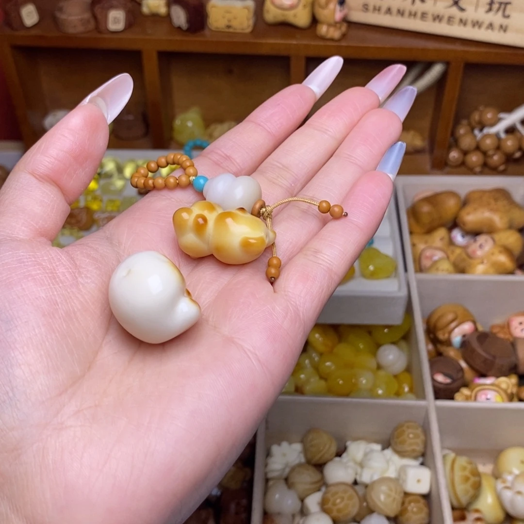 猴头核桃吊坠猫爪小熊葫芦滴流