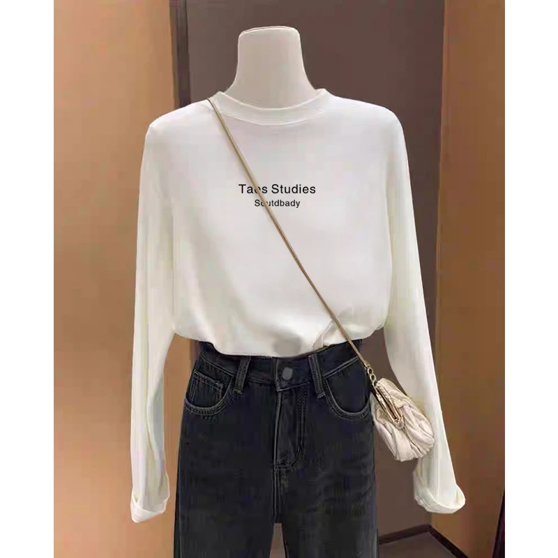 德绒磨毛正肩长袖t恤女百搭圆领上衣加厚款保暖内搭打底衫秋冬季