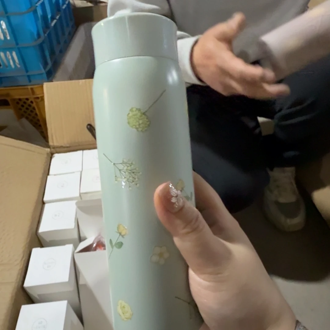 碟这个世界都是微瑕