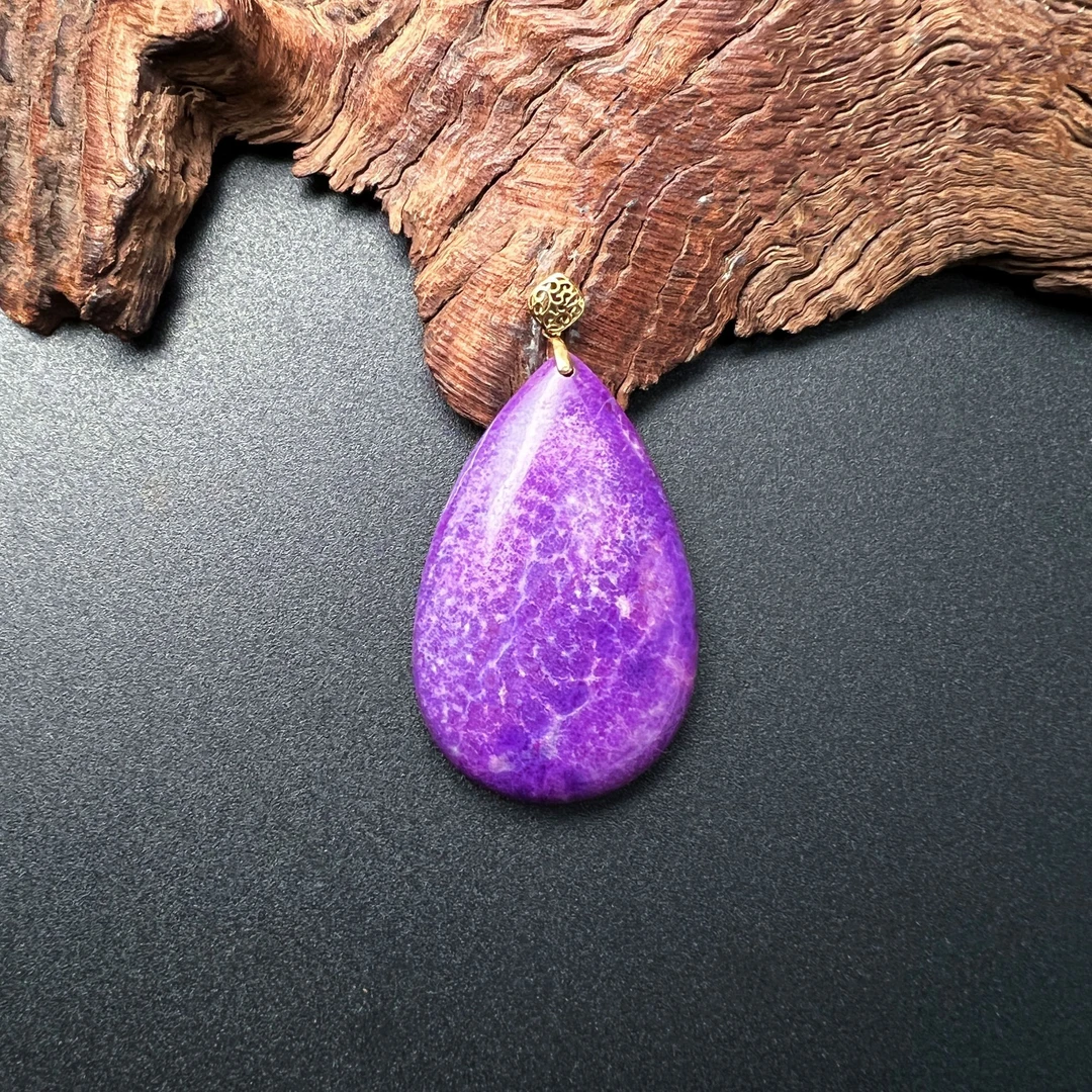 【圣芭黎】天然舒俱来吊坠樱花紫水滴18K40-25/DD1594多样性发一