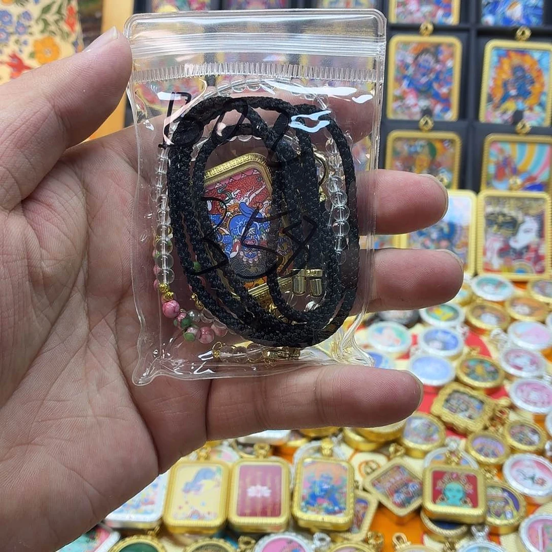 吊坠万绘唐卡非遗手绘B02