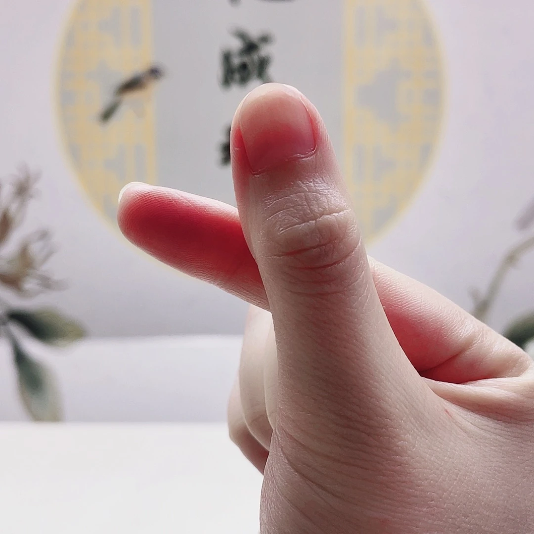 翡翠戒指未镶嵌展示