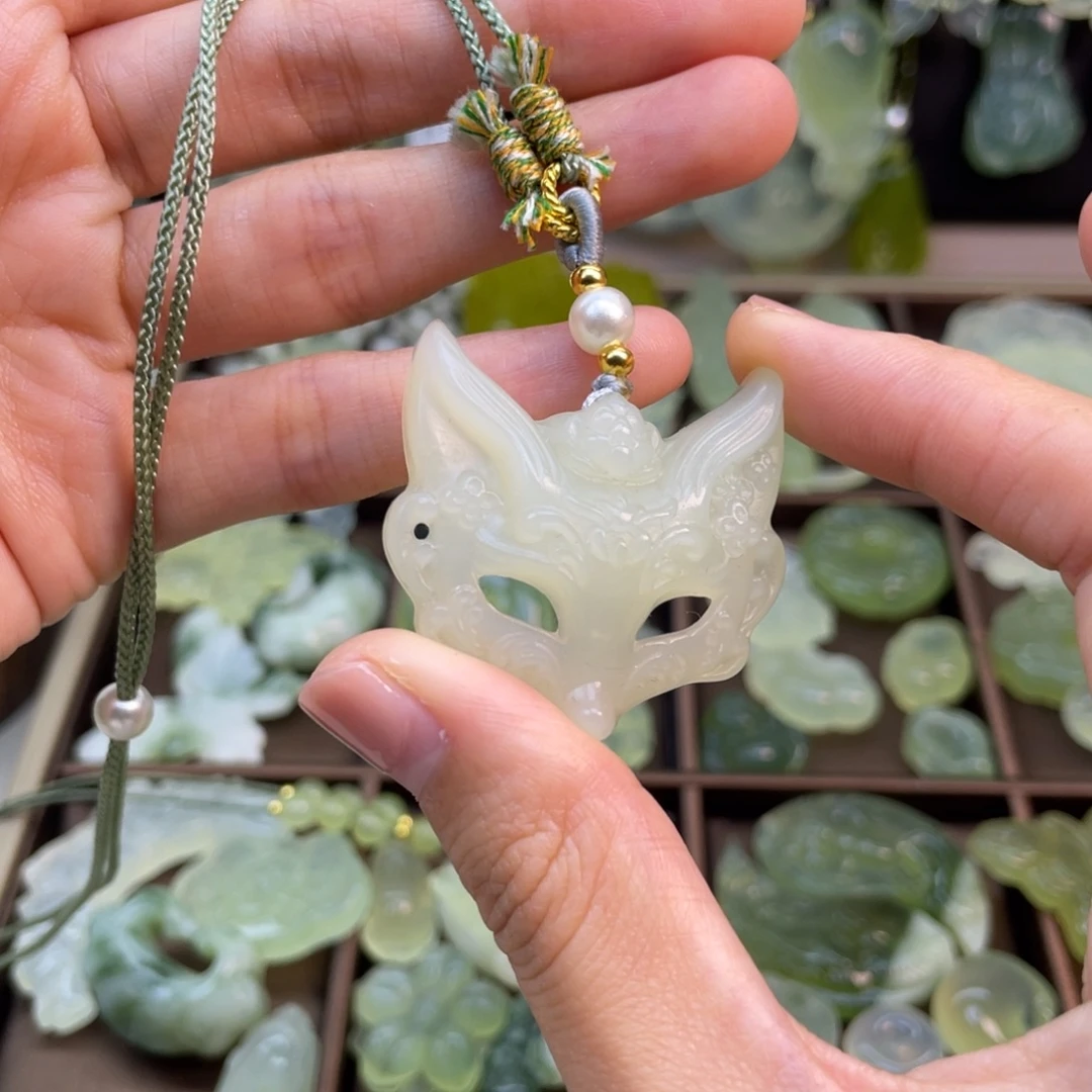 蛇纹石玉未镶嵌项链