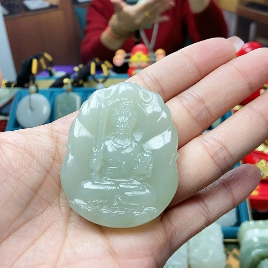 和田玉颈饰未镶嵌轻*