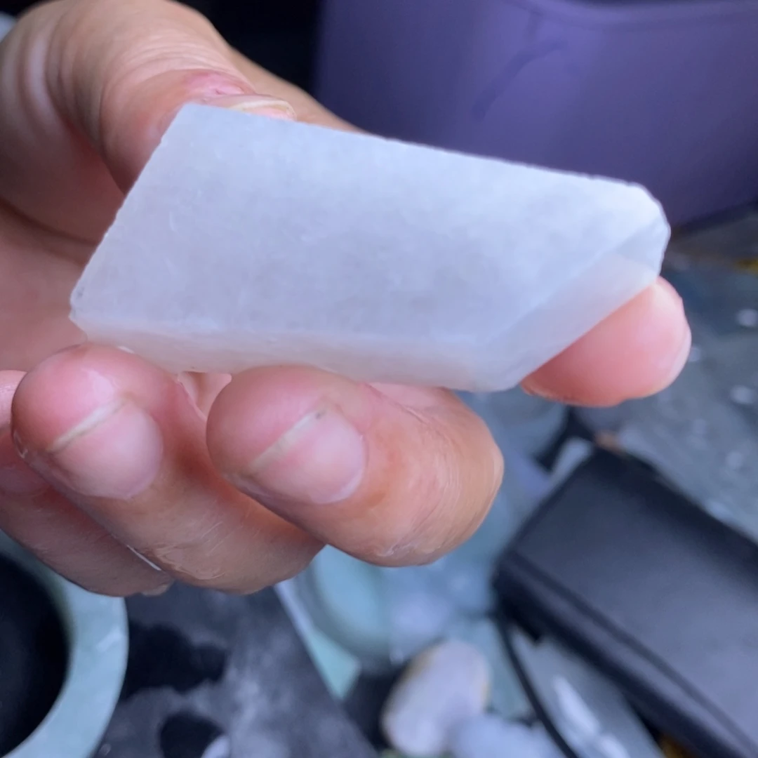 未镶嵌定制翡翠