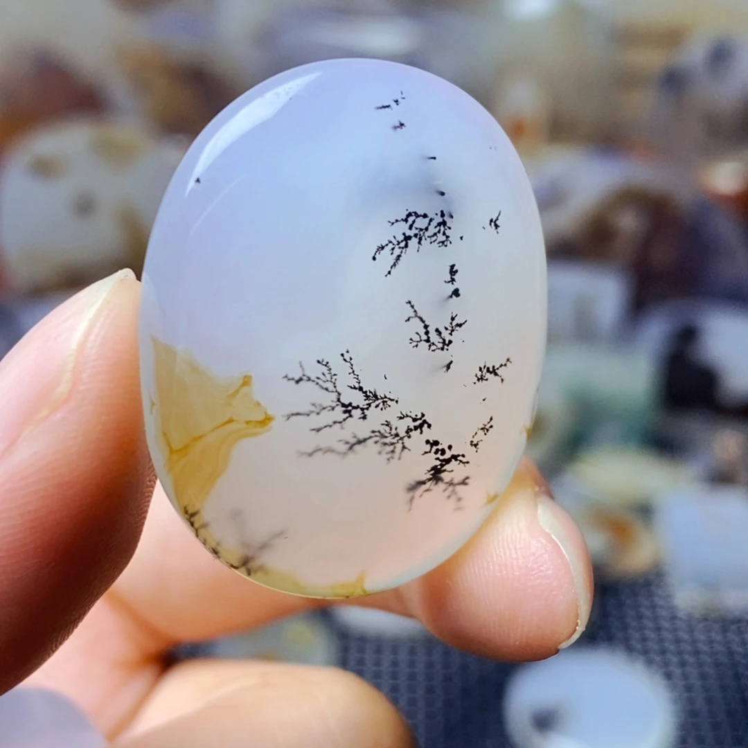 玛瑙/玉髓未镶嵌珠宝半成品