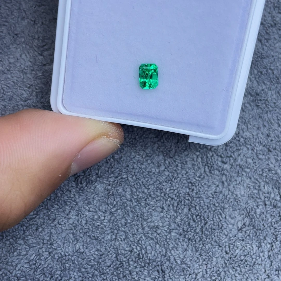 祖母绿裸石0.413Ct