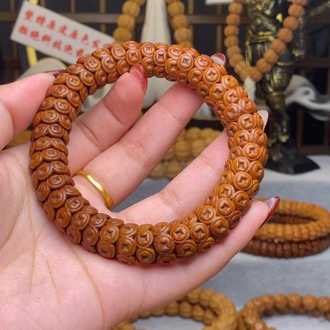 猴头核桃吊坠用****碰紫金鼠