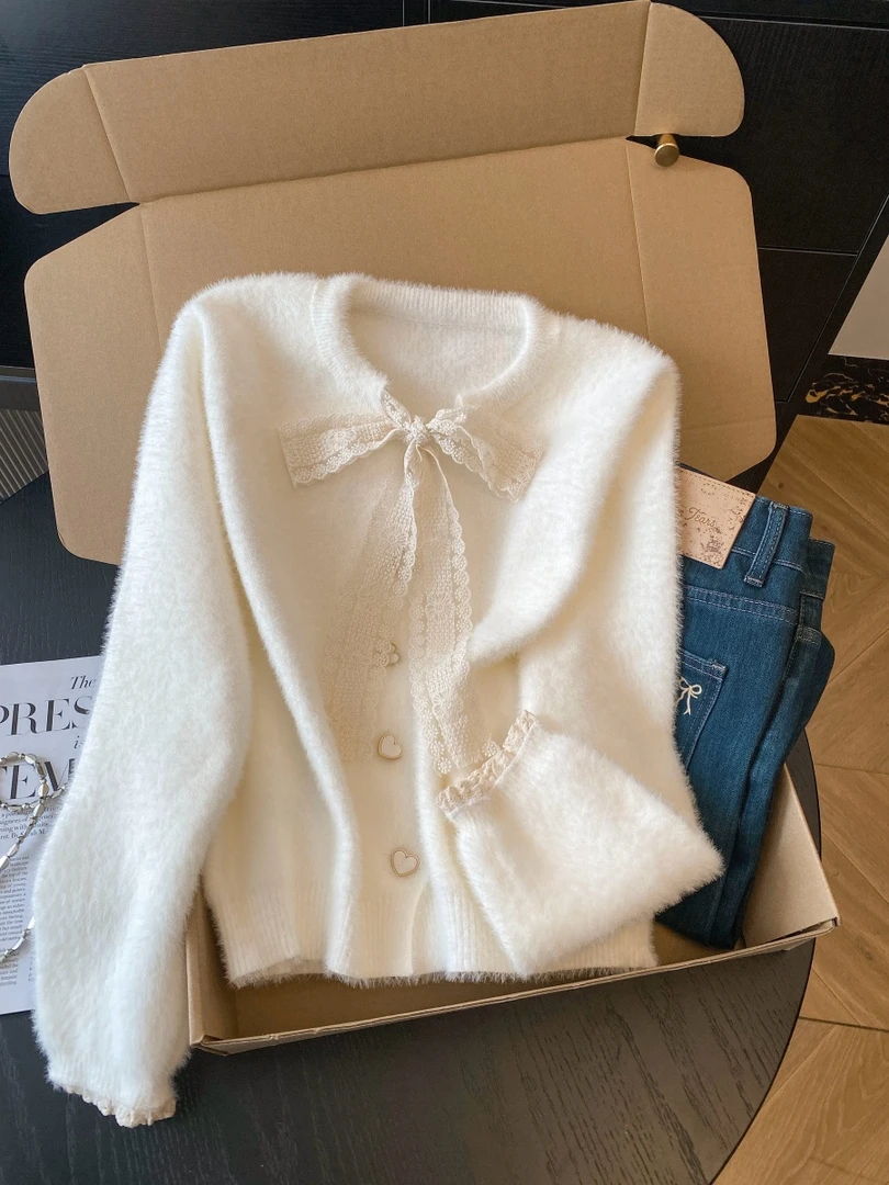 韩版温柔风蕾丝蝴蝶结毛衣开衫女秋冬款软时尚百搭糯马海毛针织衫