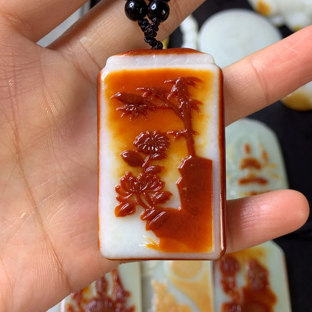 和田玉颈饰未镶嵌