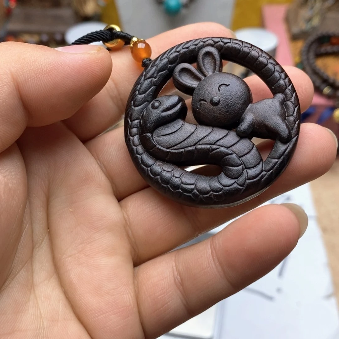 大叶紫檀（黑酸枝木类）