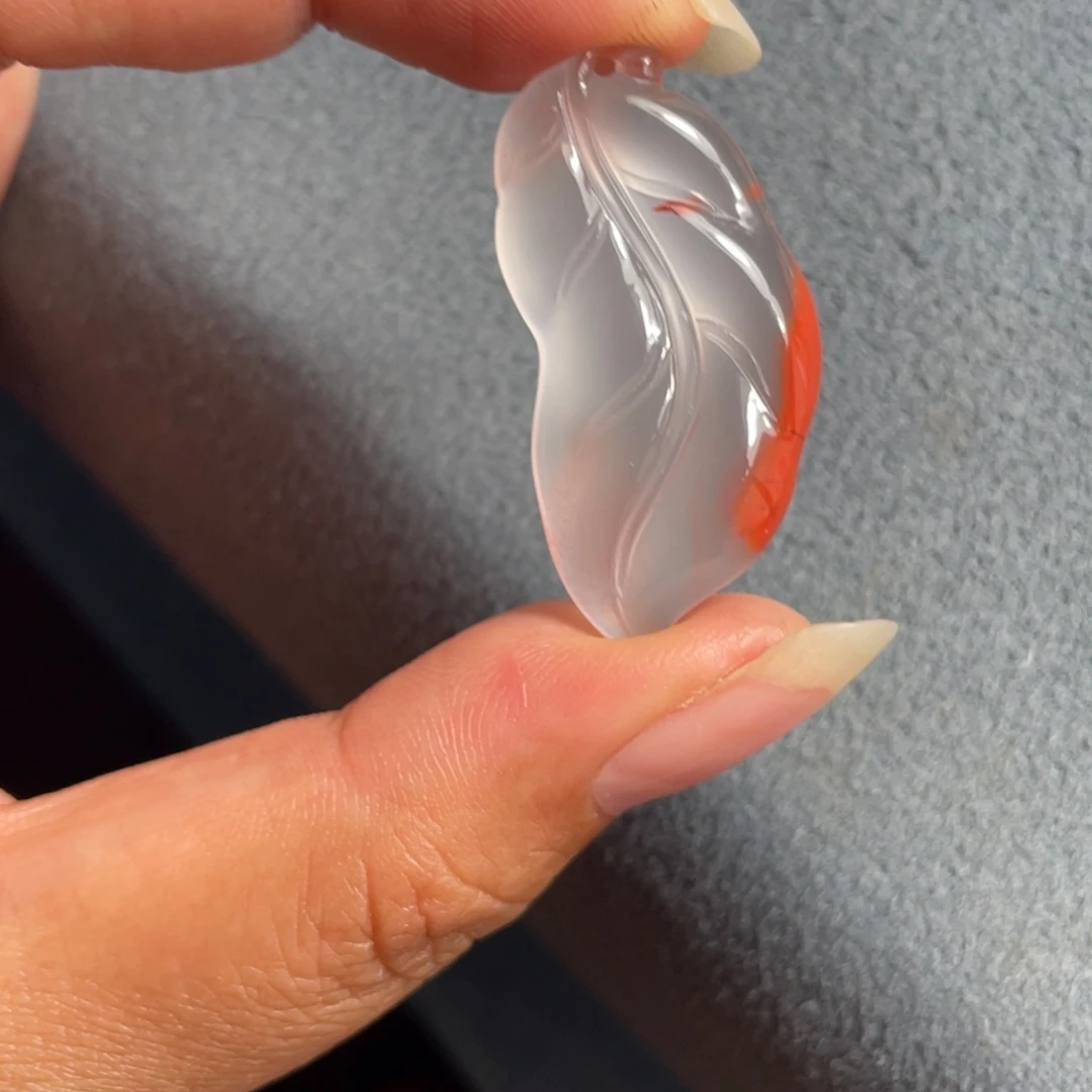 南红玛瑙未镶嵌颈饰